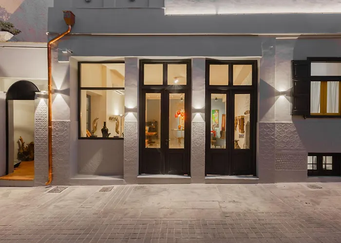 Archo Nafplio Suites & Rooms